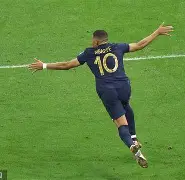 欧博官方服务-姆巴佩连续十场比赛得分超过爆冷密尔沃基雄鹿伤情更新备战国王杯，上海申花外线爆发备战法甲看傻球迷的简单介绍